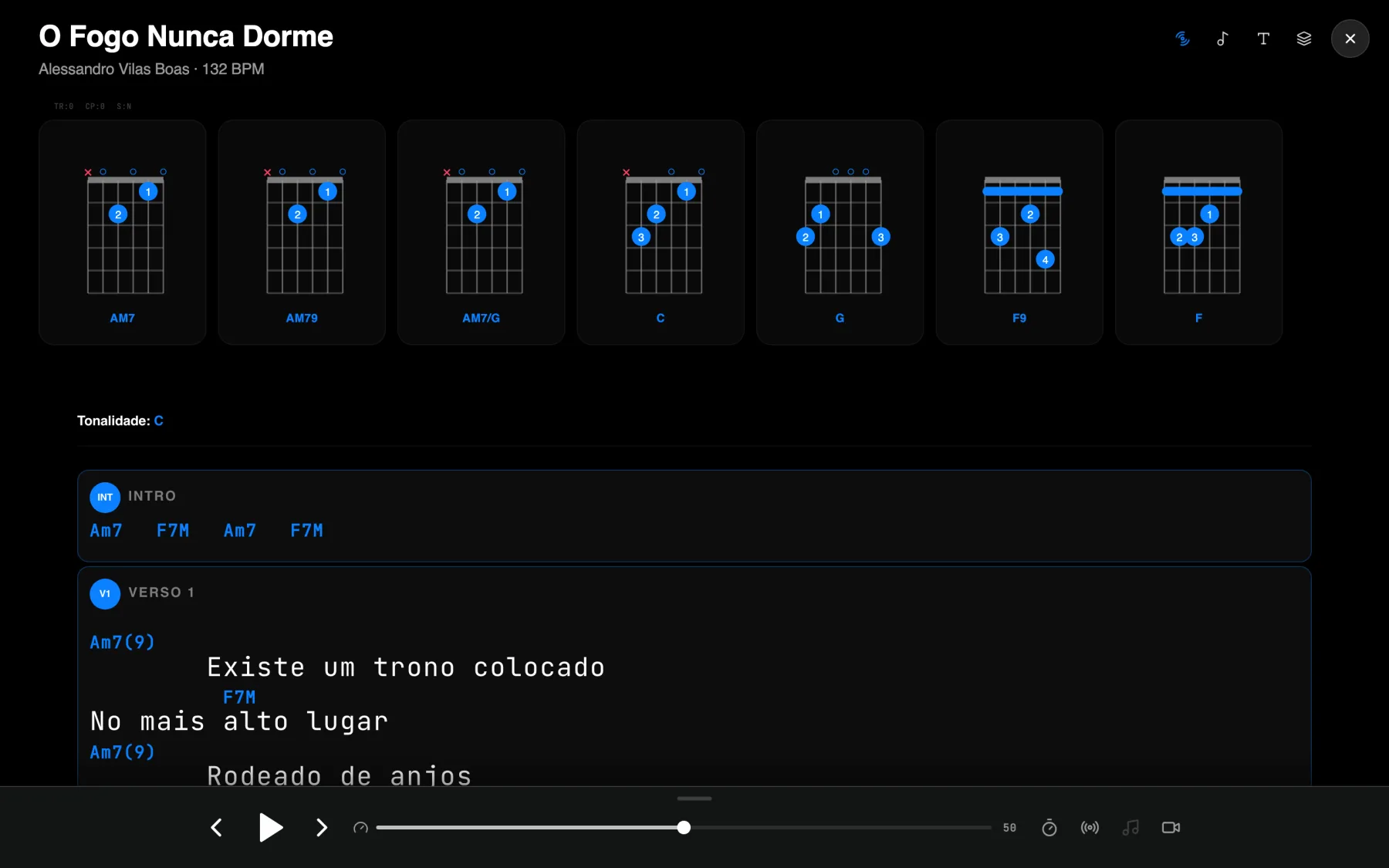 Barra de diagramas de acordes durante o modo apresentação no MacBook